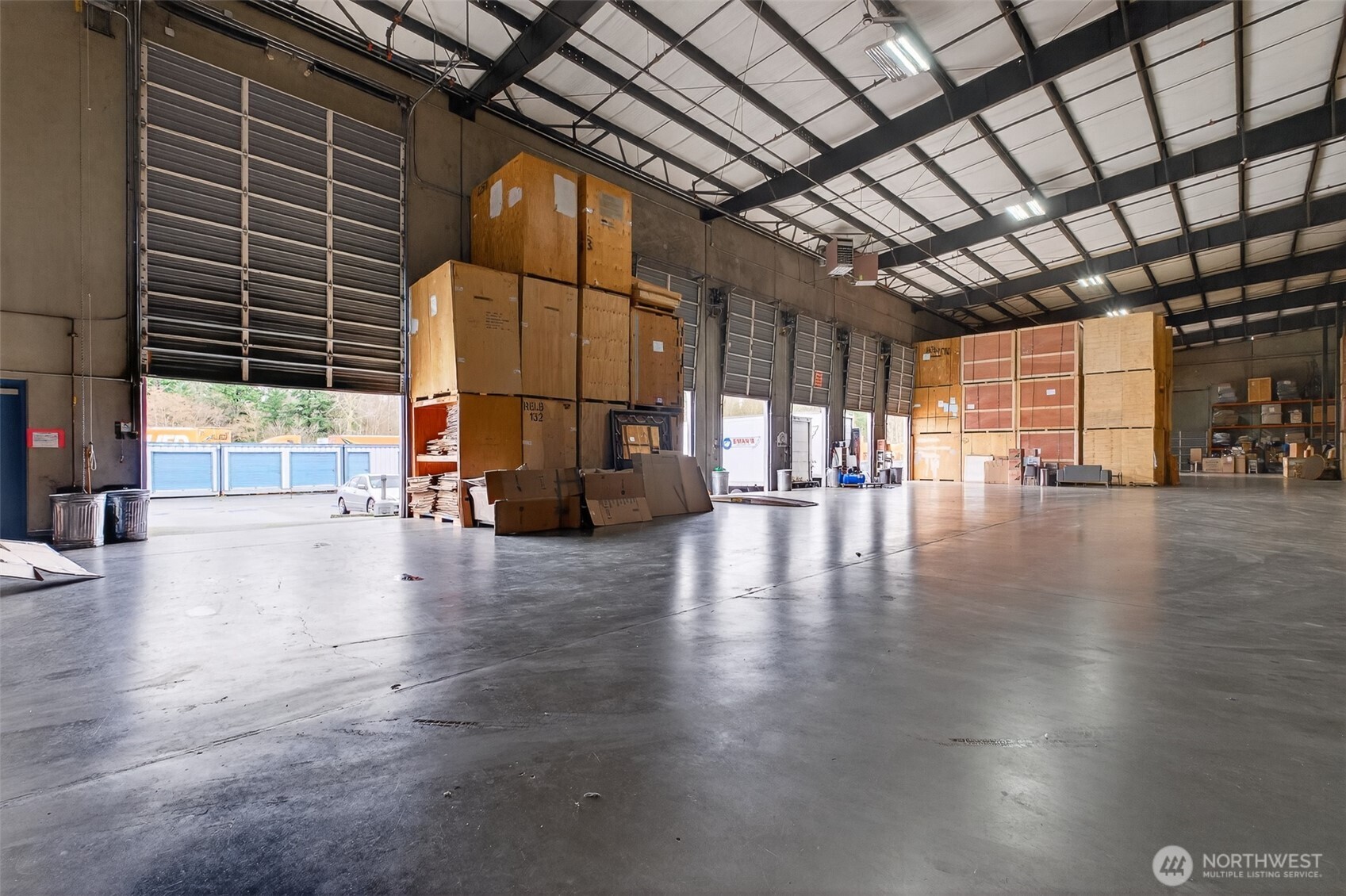 4350 Pacific Highway Property Photo 12