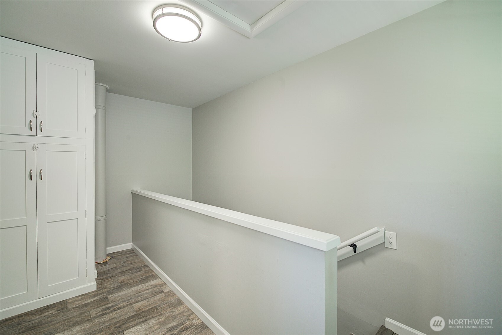 15524 Midvale Avenue Property Photo 18