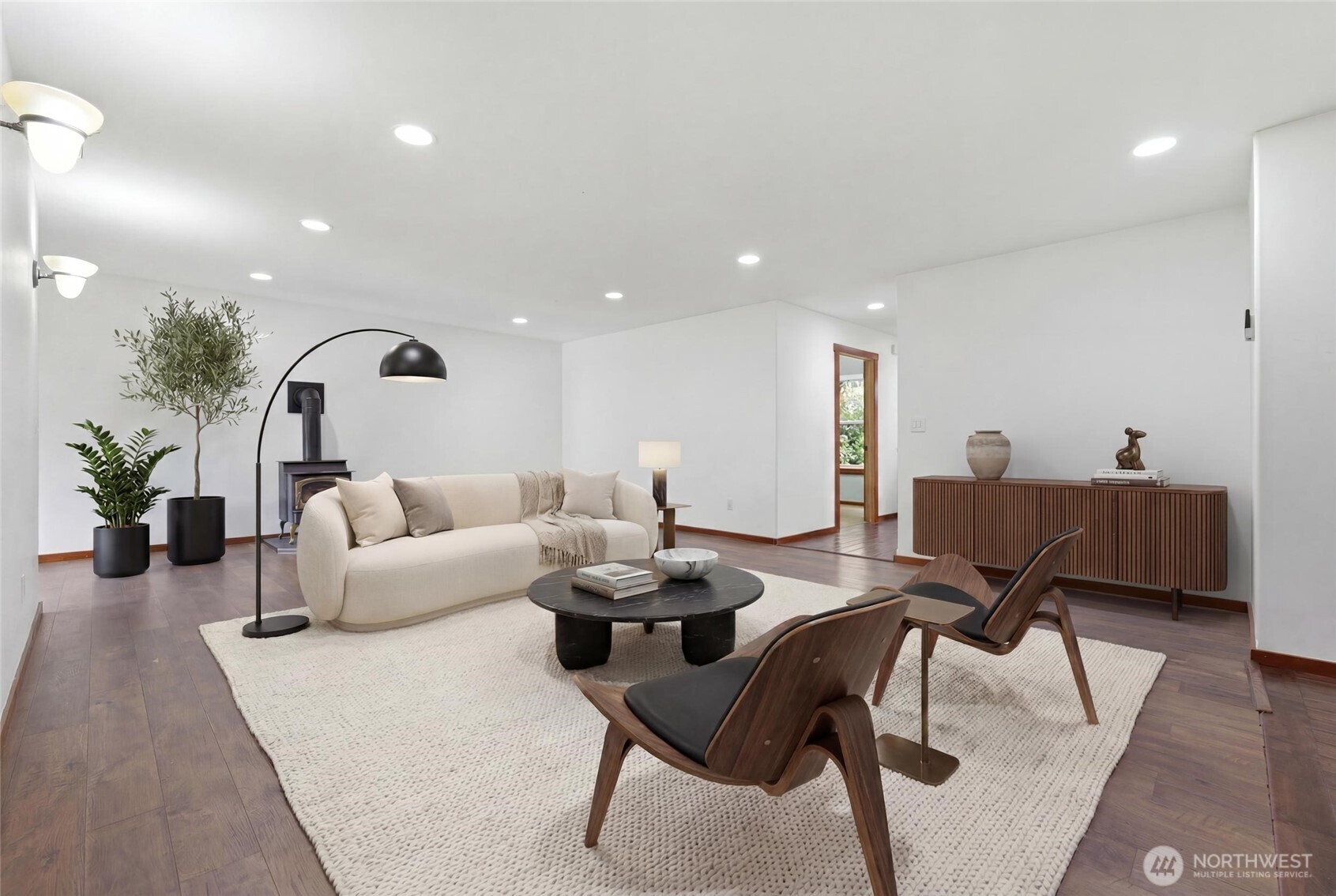 4342 Herring Street Property Photo 5
