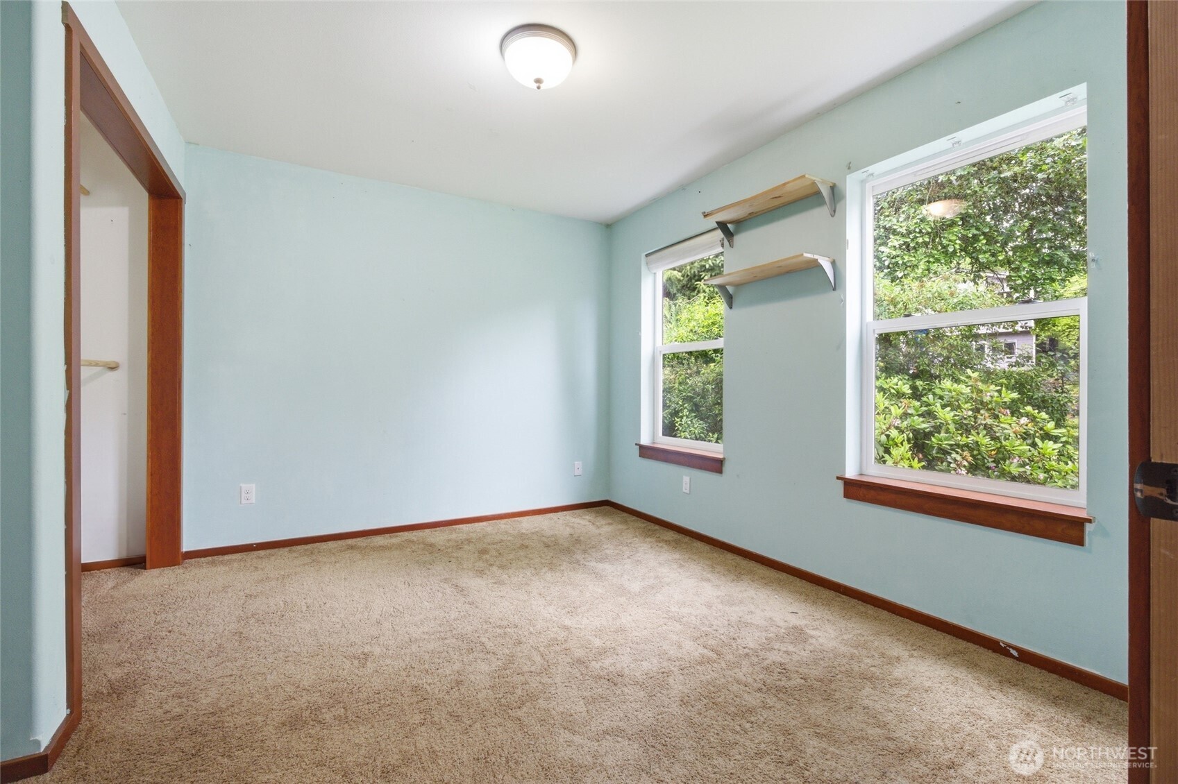4342 Herring Street Property Photo 13