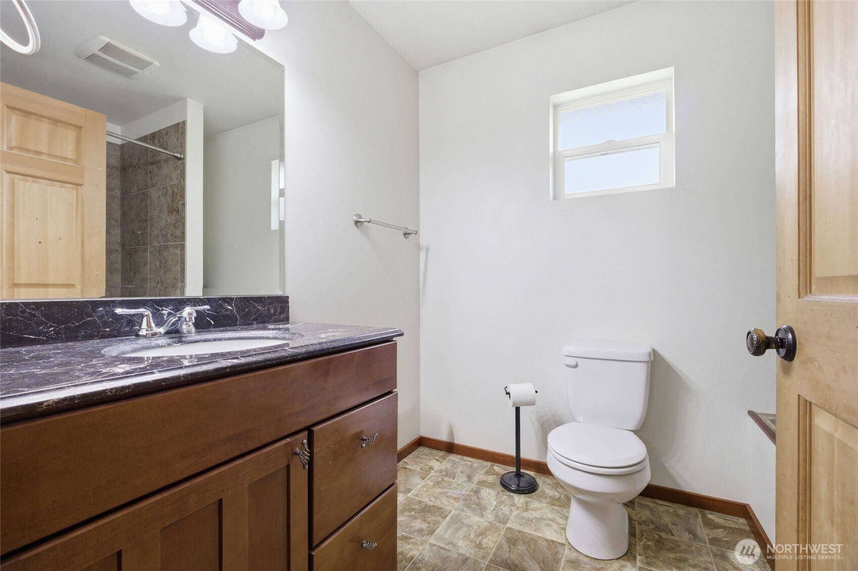4342 Herring Street Property Photo 15