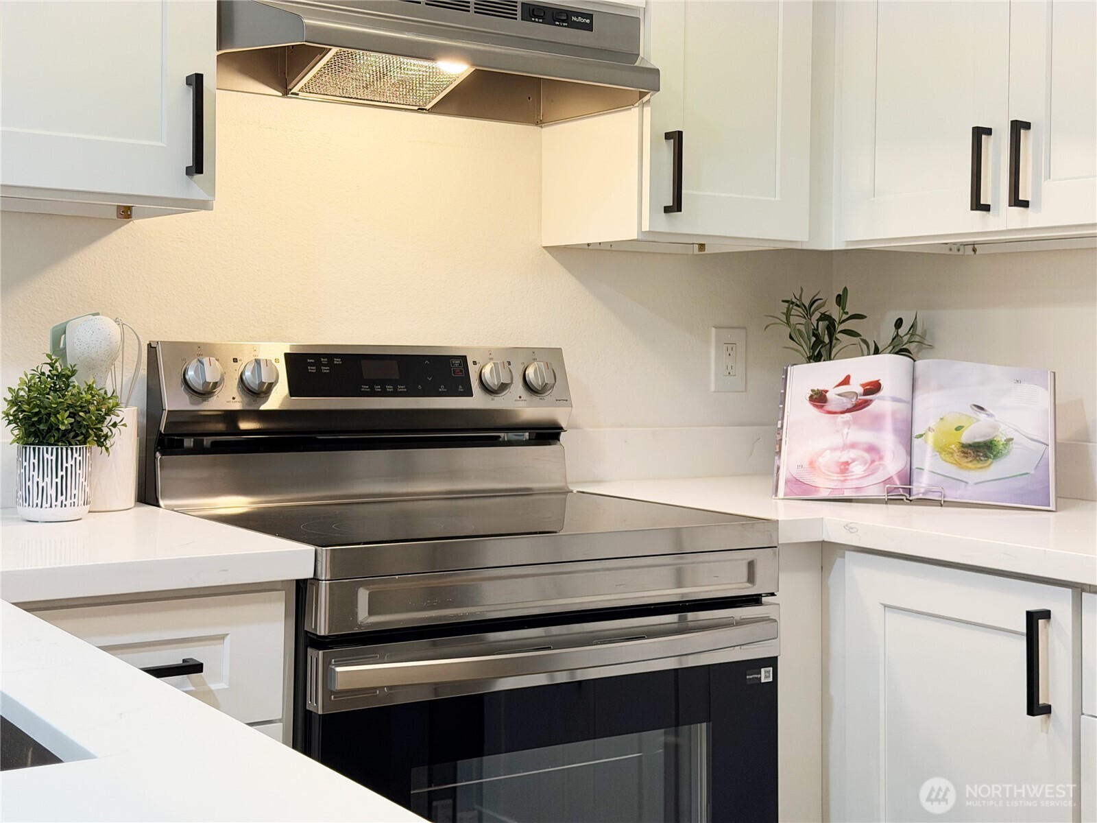 1626 Grant Avenue E101 Property Photo 23