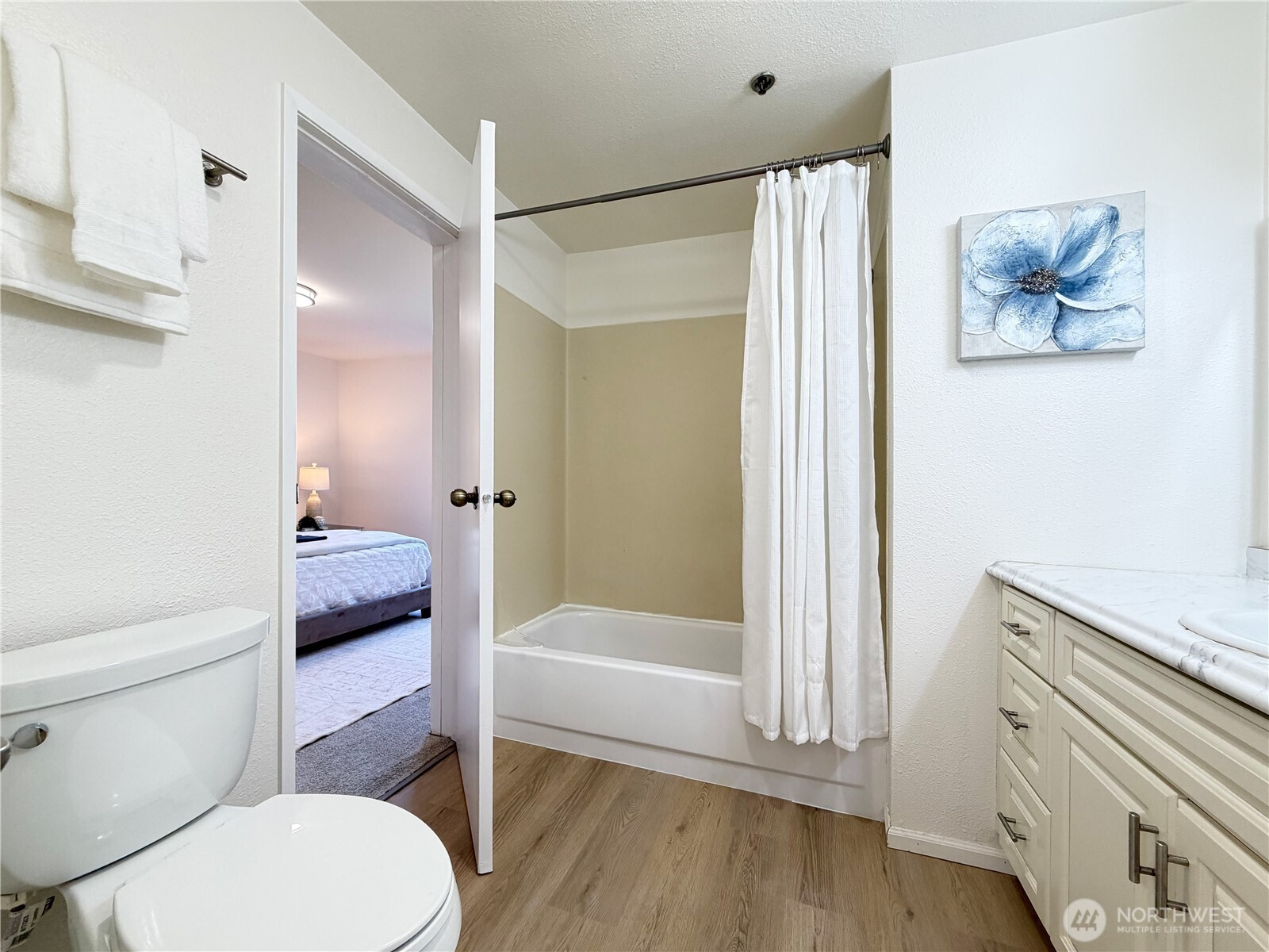 1626 Grant Avenue E101 Property Photo 29
