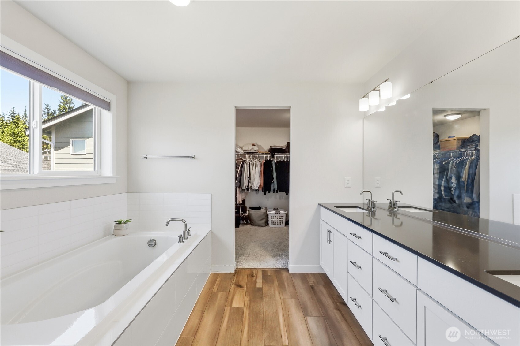 1797 Ashby Avenue Property Photo 22