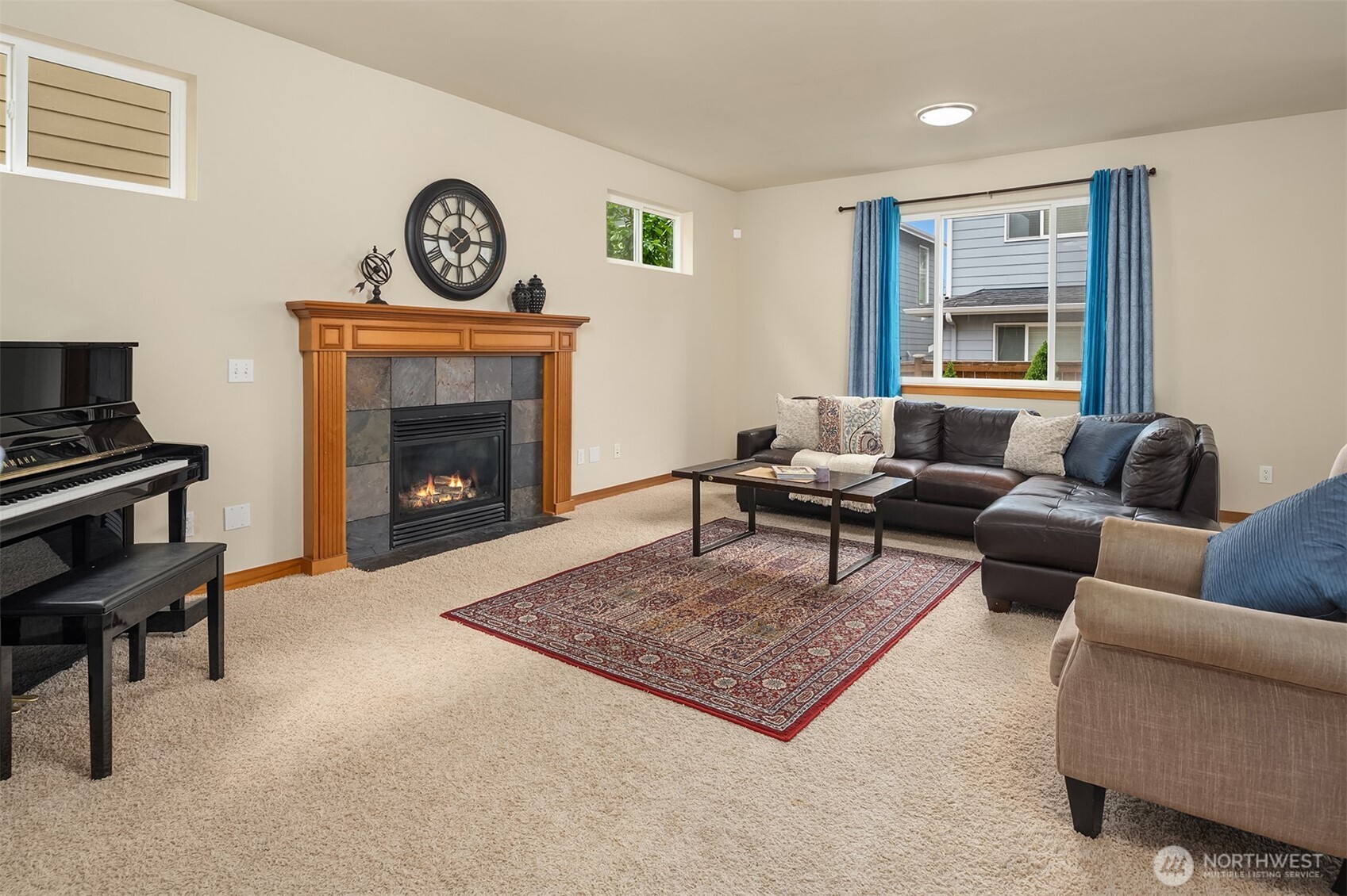 18430 42nd Avenue Property Photo 6