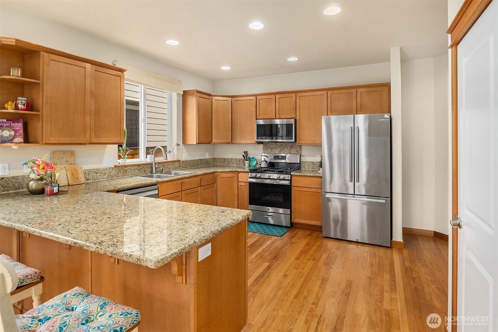 18430 42nd Avenue Property Photo 9