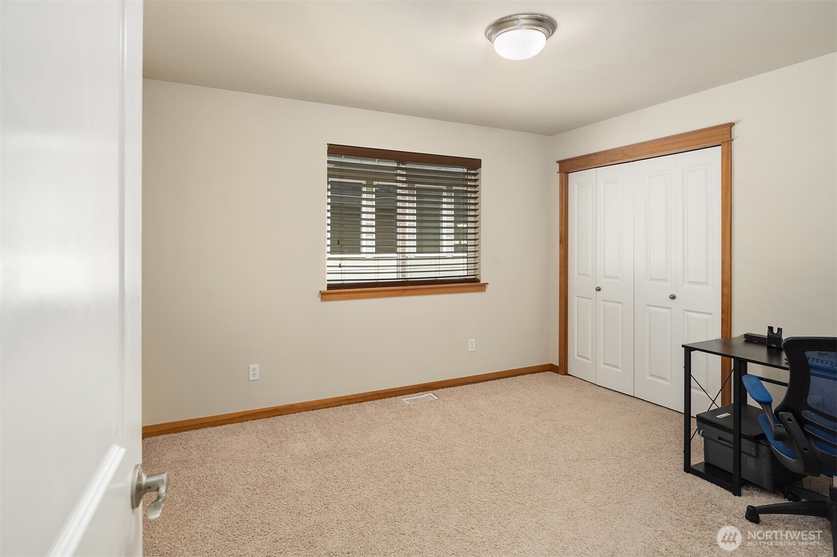 18430 42nd Avenue Property Photo 21