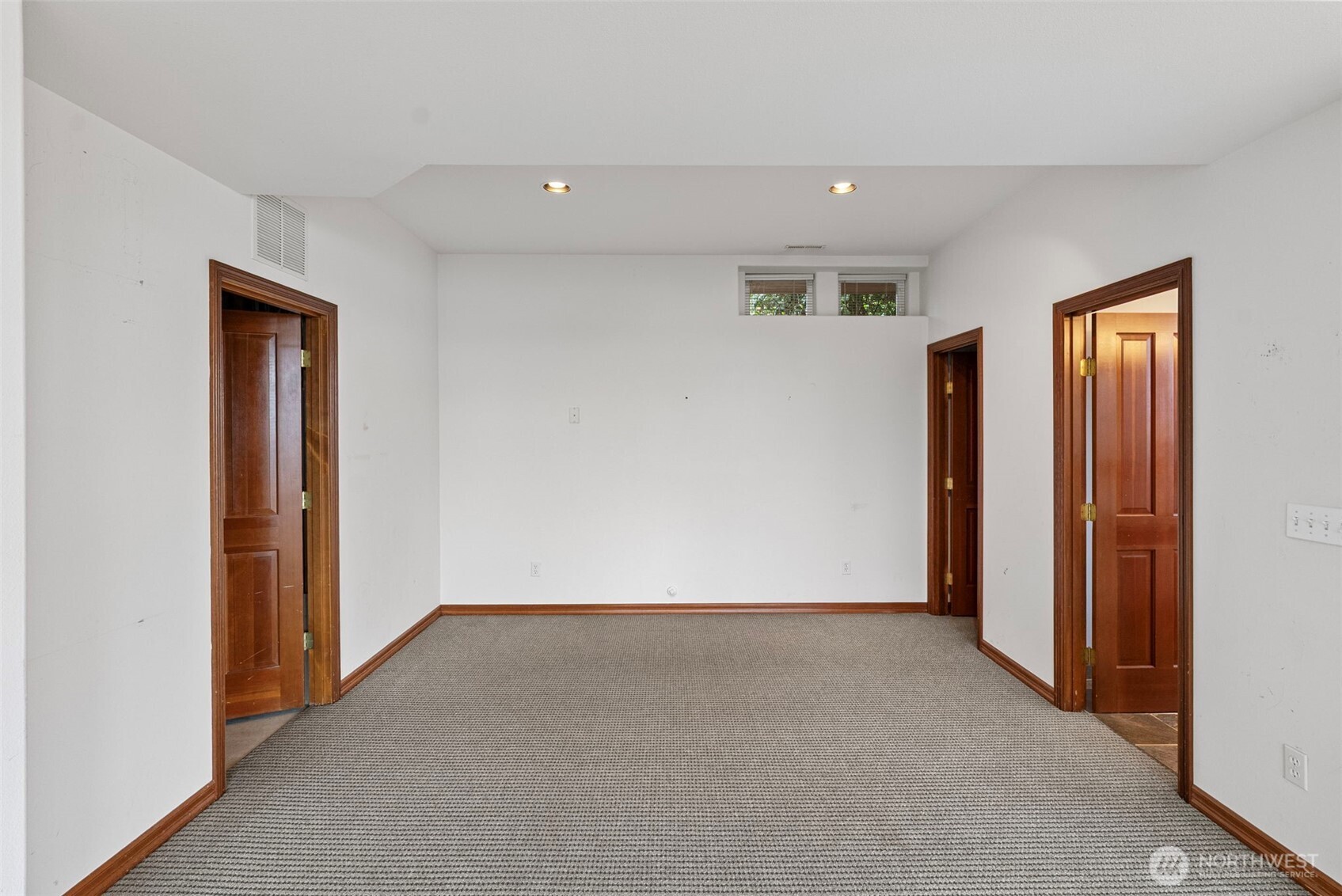 14815 14th Avenue Property Photo 30