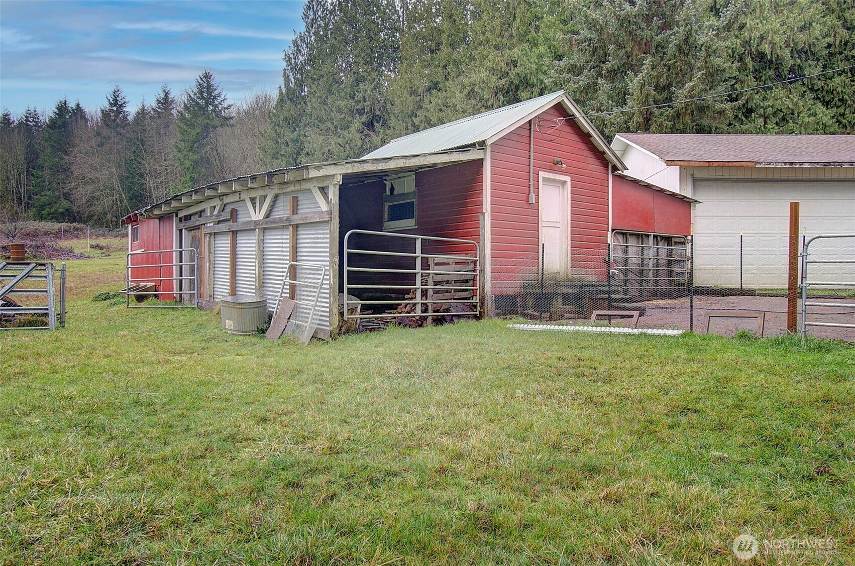 23570 Beaver Falls Road Property Photo 4