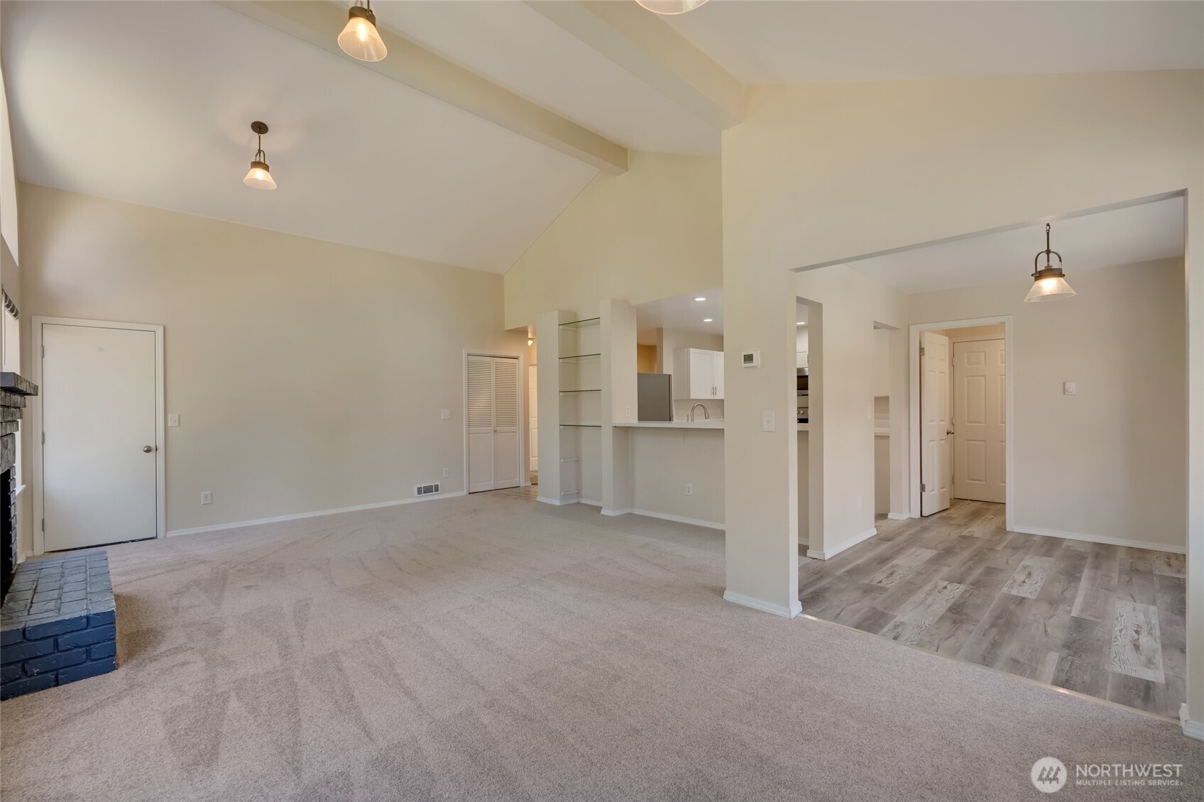 6015 Dexter Avenue A/b Property Photo 6