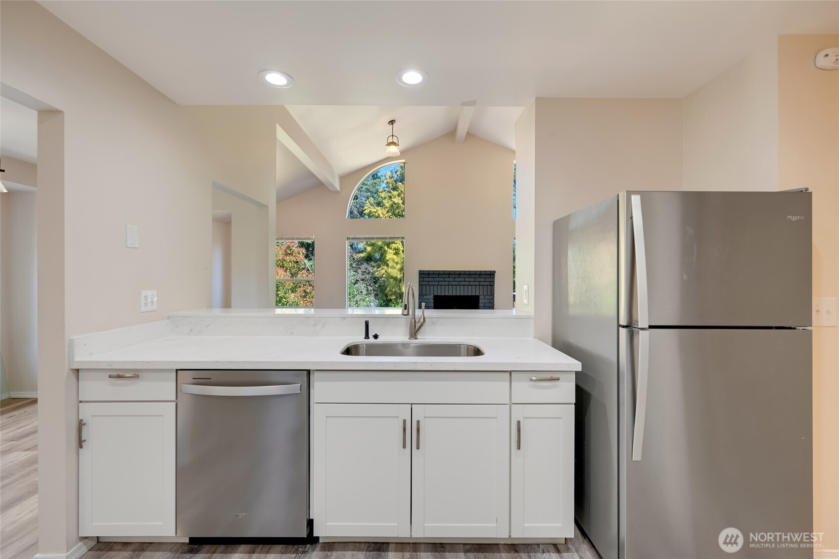 6015 Dexter Avenue A/b Property Photo 10