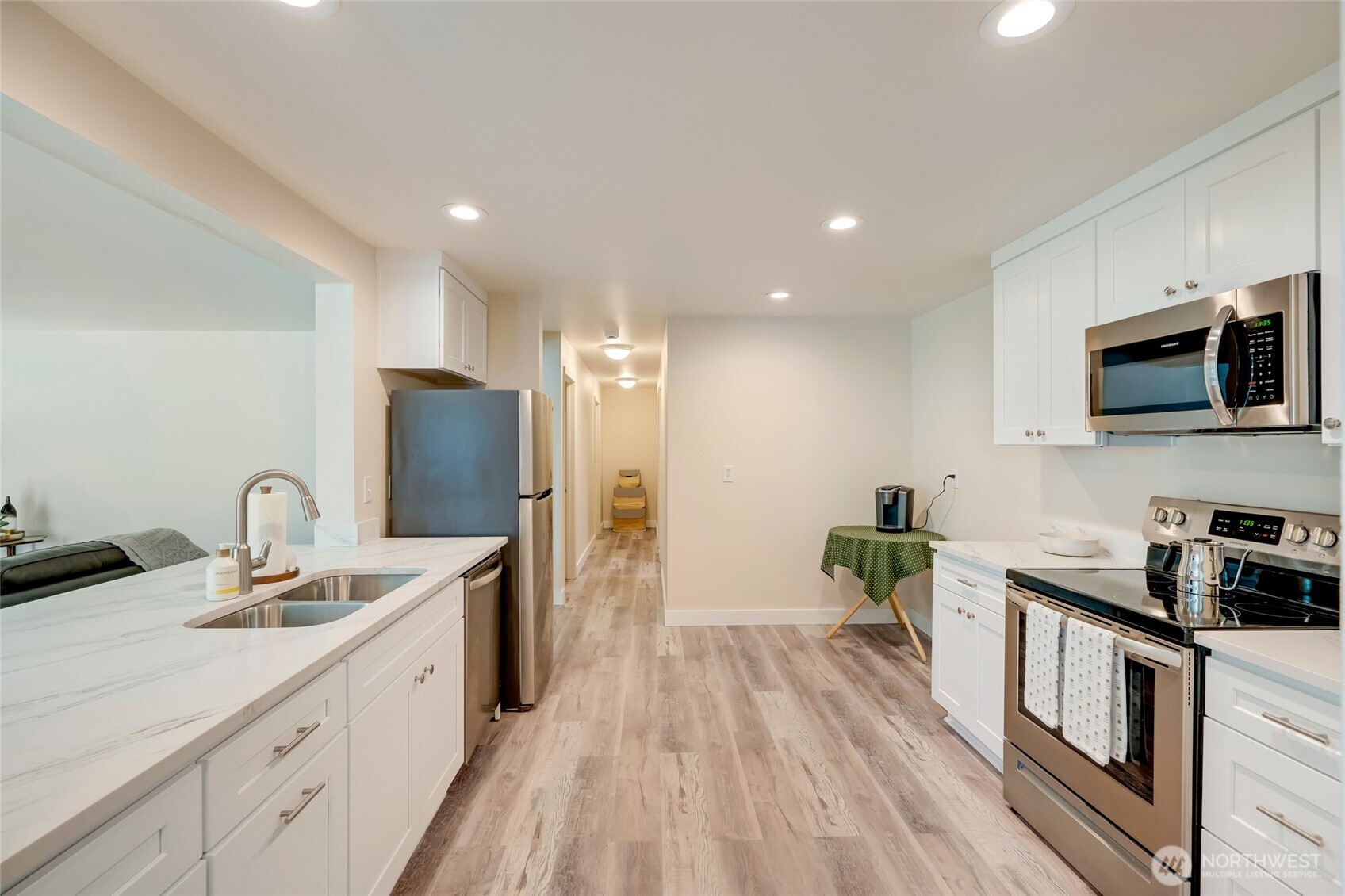 6015 Dexter Avenue A/b Property Photo 28