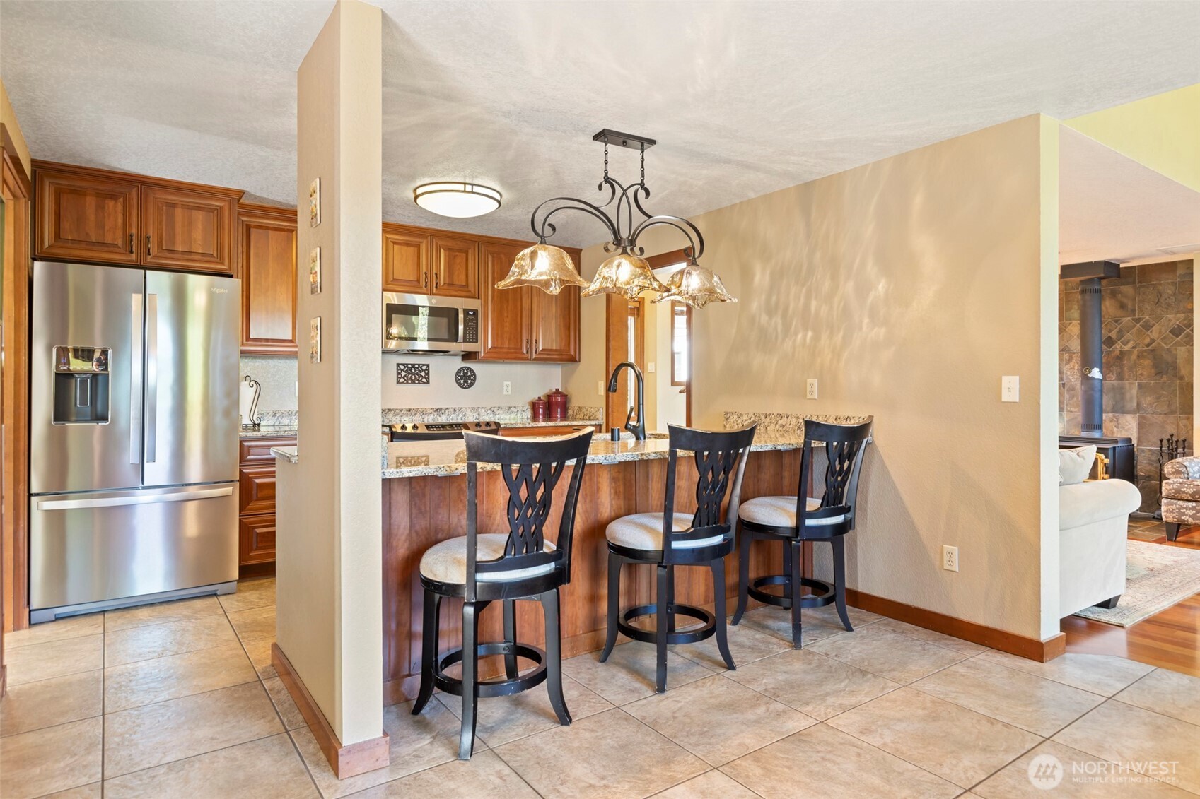 22715 Country Drive Property Photo 7