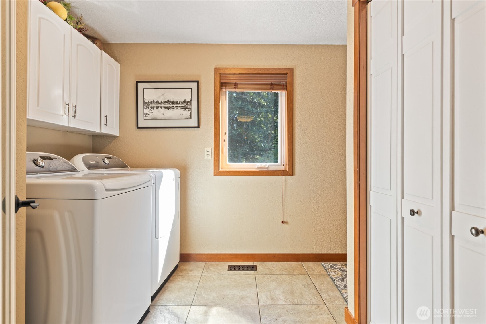 22715 Country Drive Property Photo 27