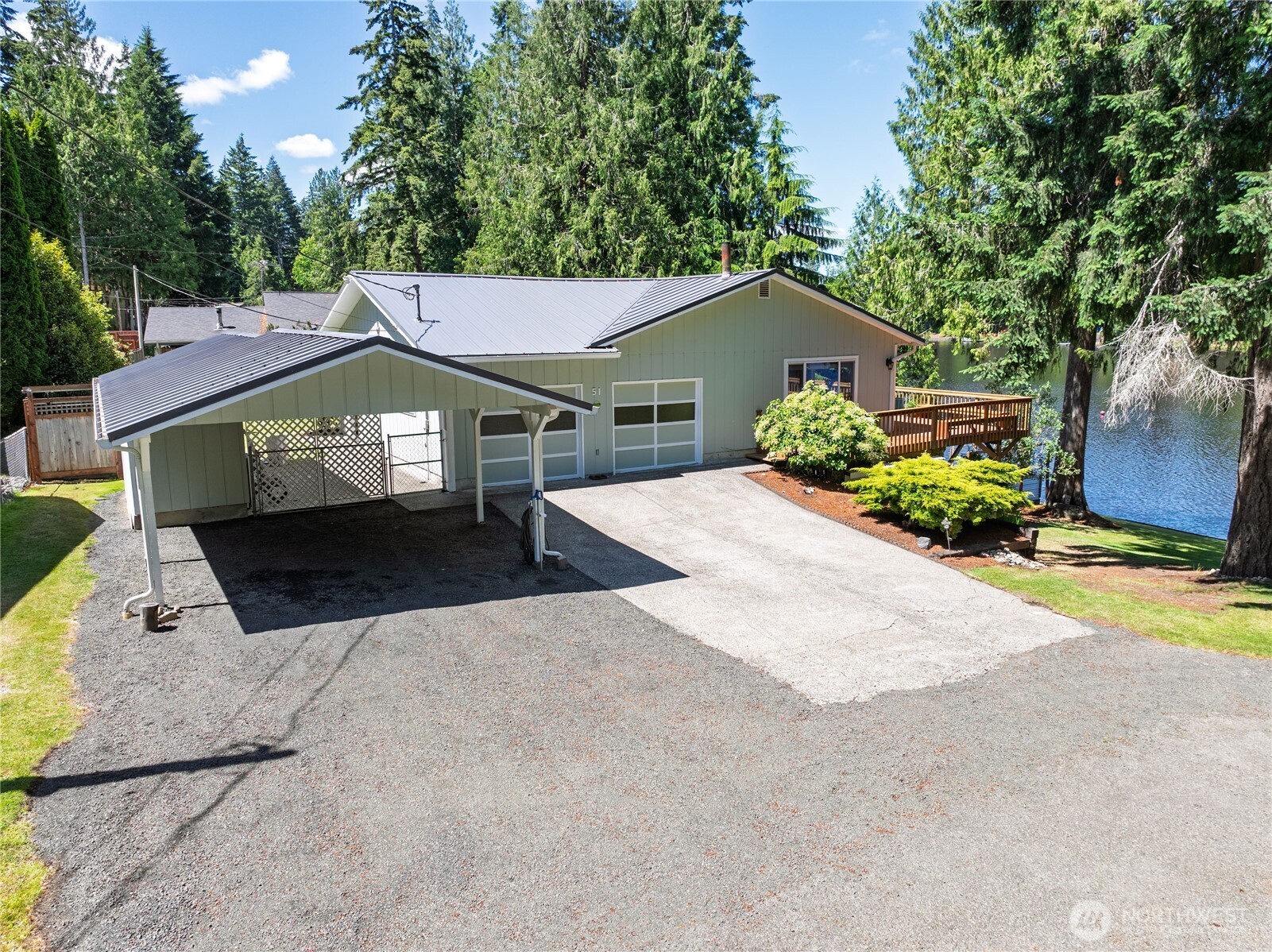 51 E Sinclair Place Property Photo 1