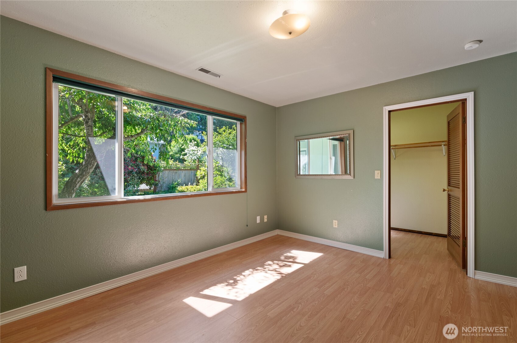 51 E Sinclair Place Property Photo 23