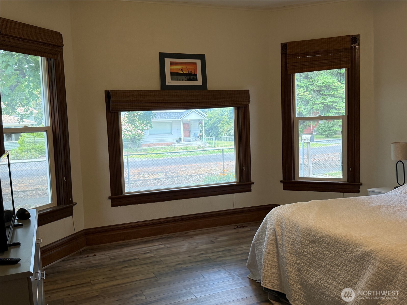 416 E Spring Street Property Photo 11