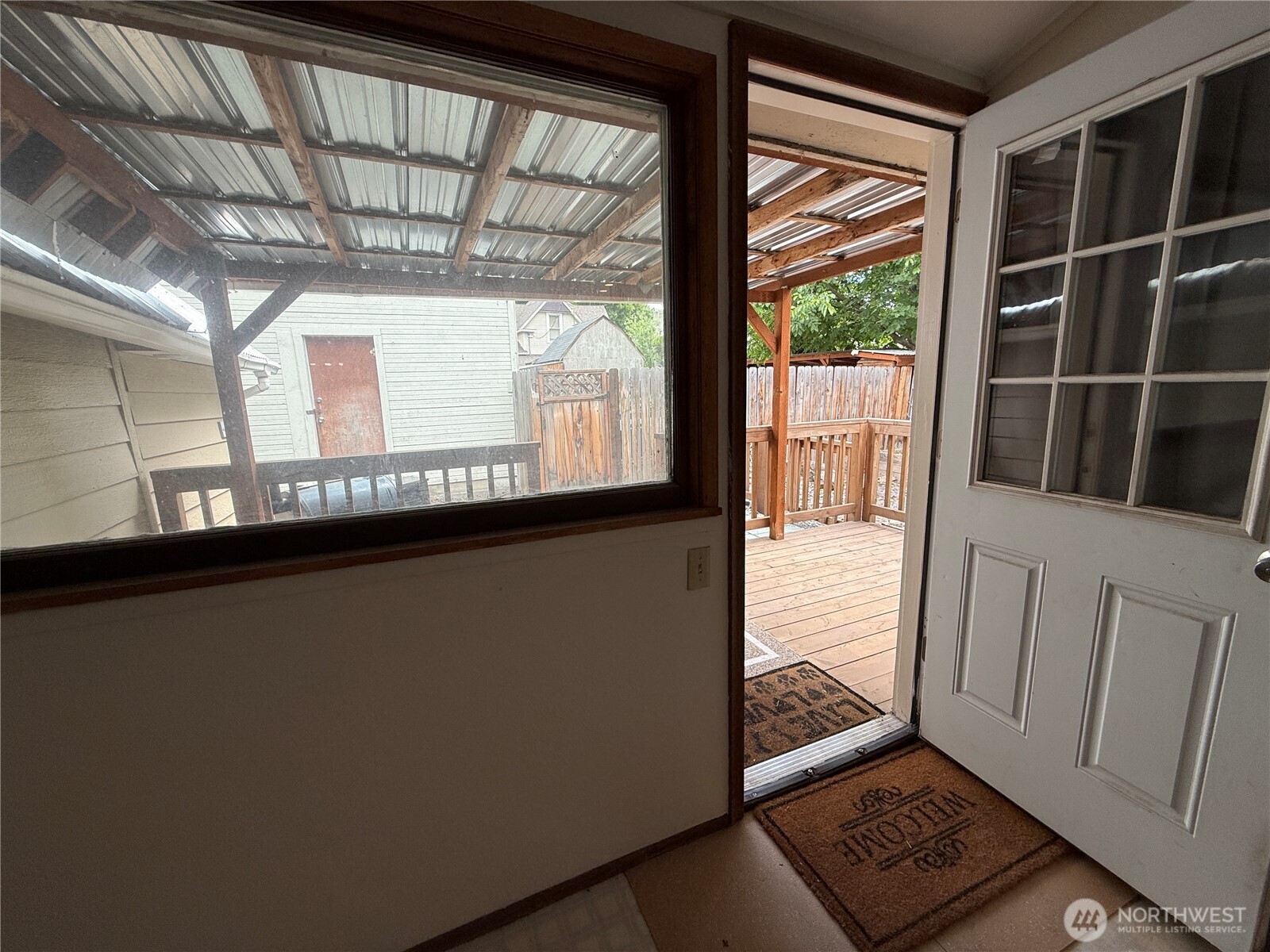 416 E Spring Street Property Photo 23