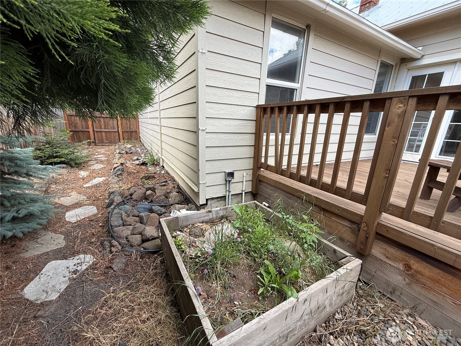 416 E Spring Street Property Photo 26