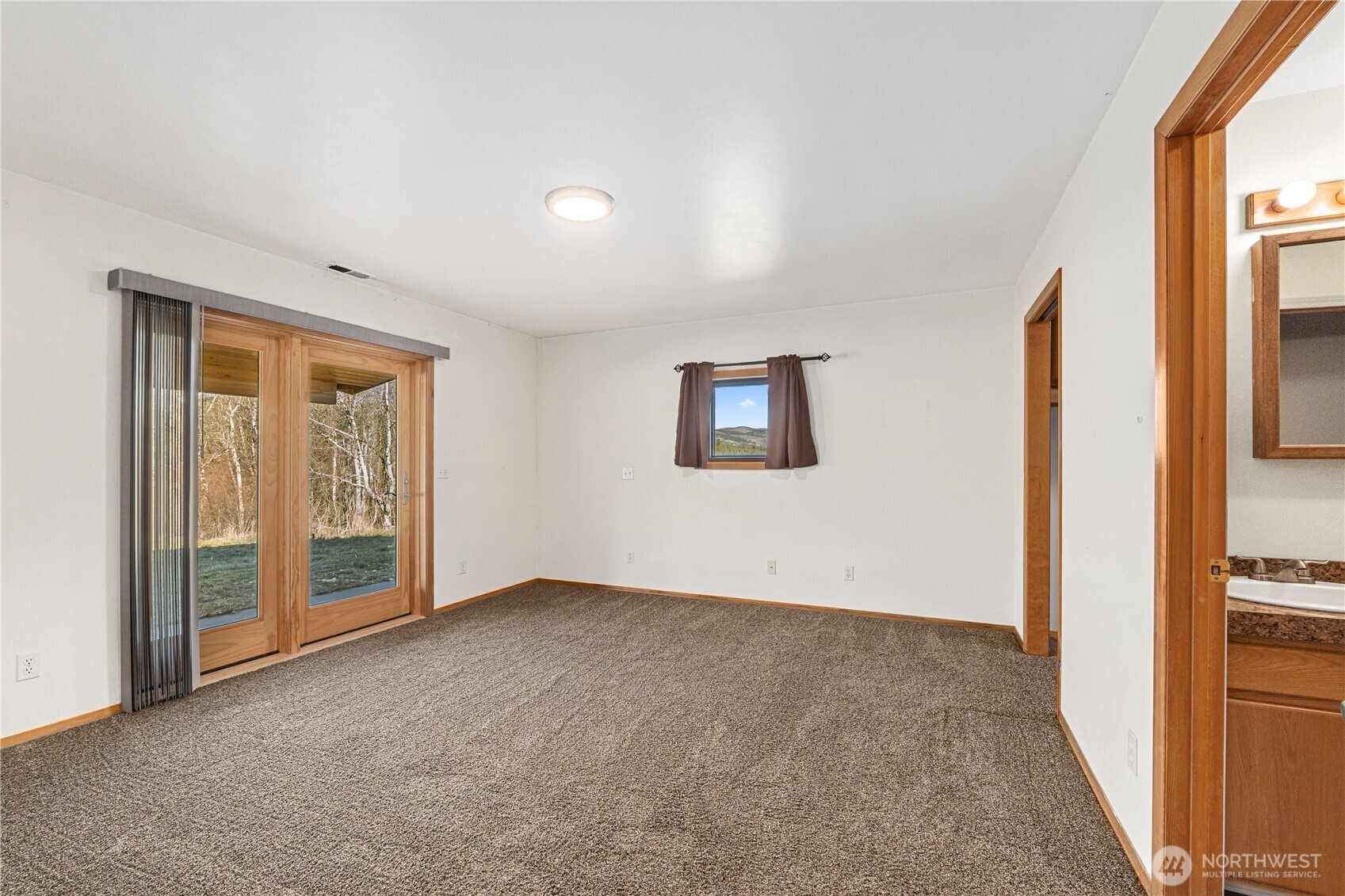 81 Curlew Drive Property Photo 11