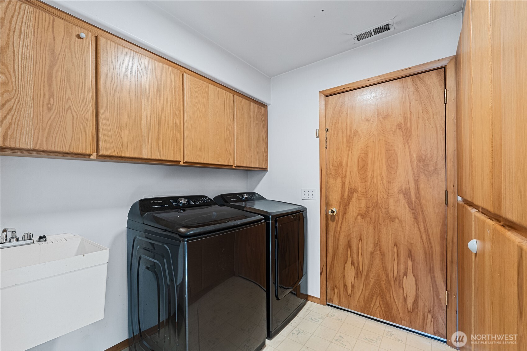 81 Curlew Drive Property Photo 22