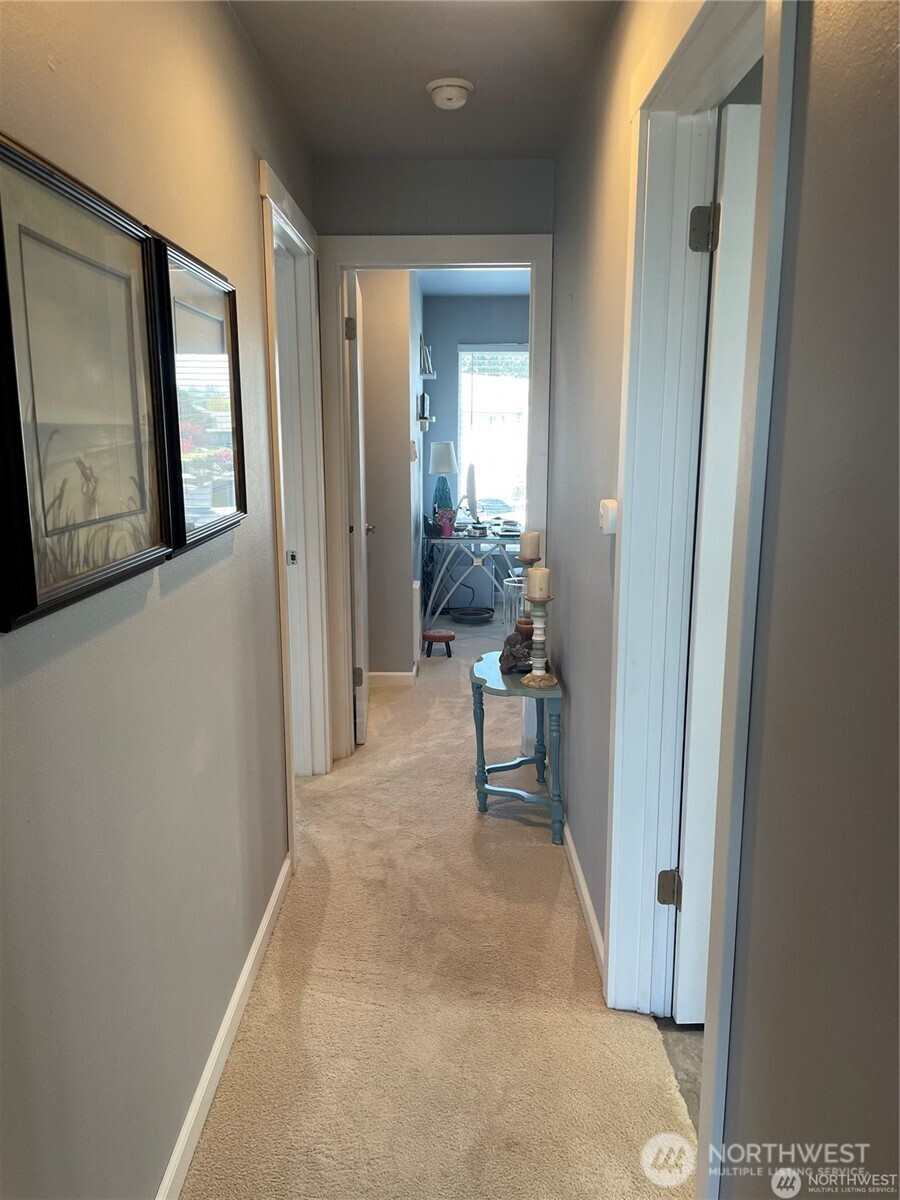 625 N Jackson Avenue B36 Property Photo 15
