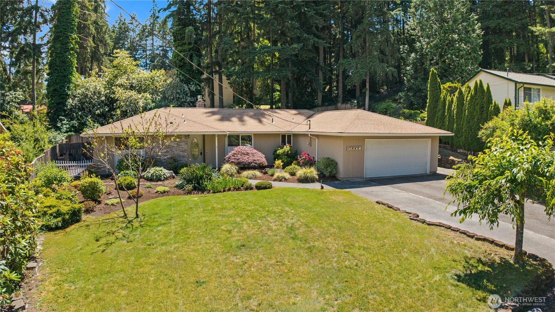 6712 53rd Street Property Photo 2