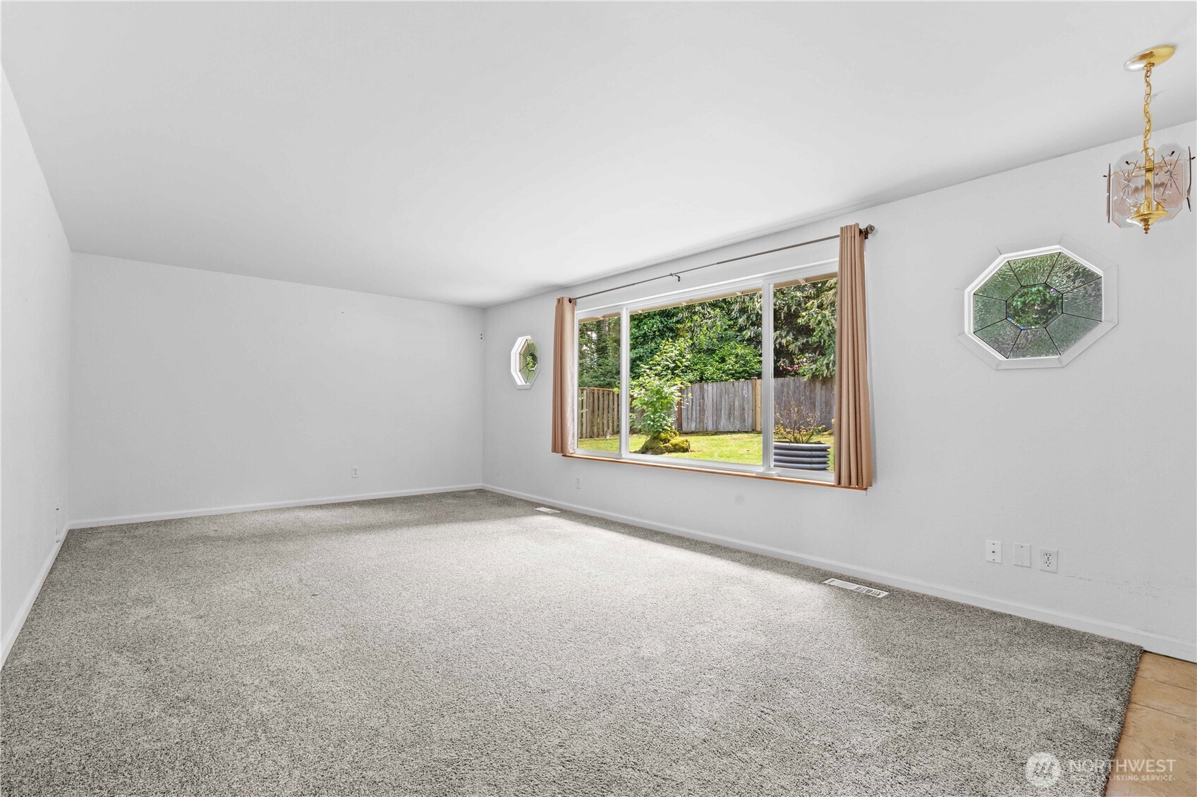 6712 53rd Street Property Photo 10