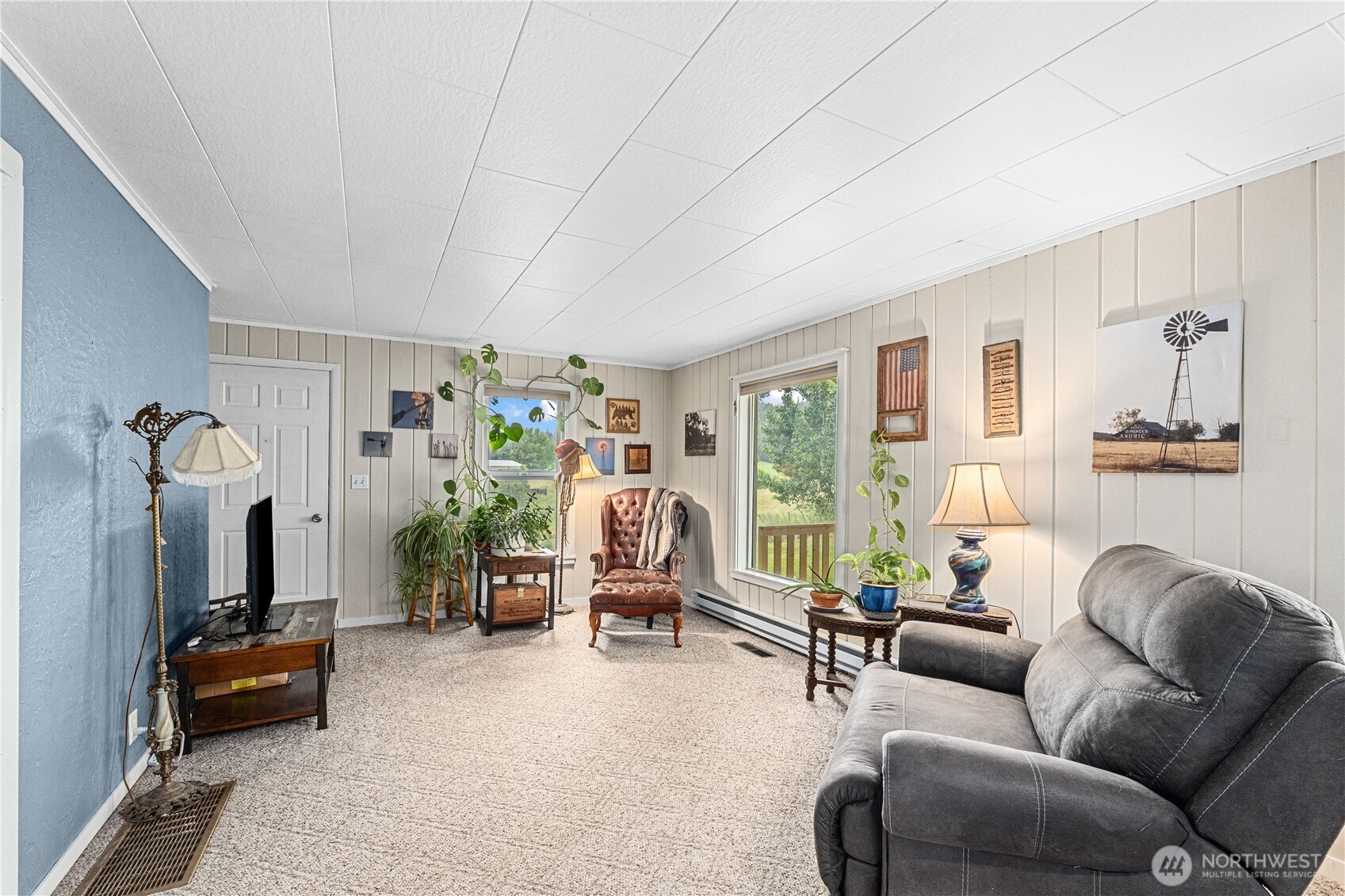 4925 Melin Road Property Photo 2
