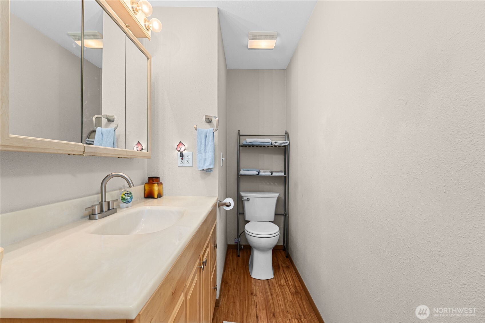 4925 Melin Road Property Photo 14