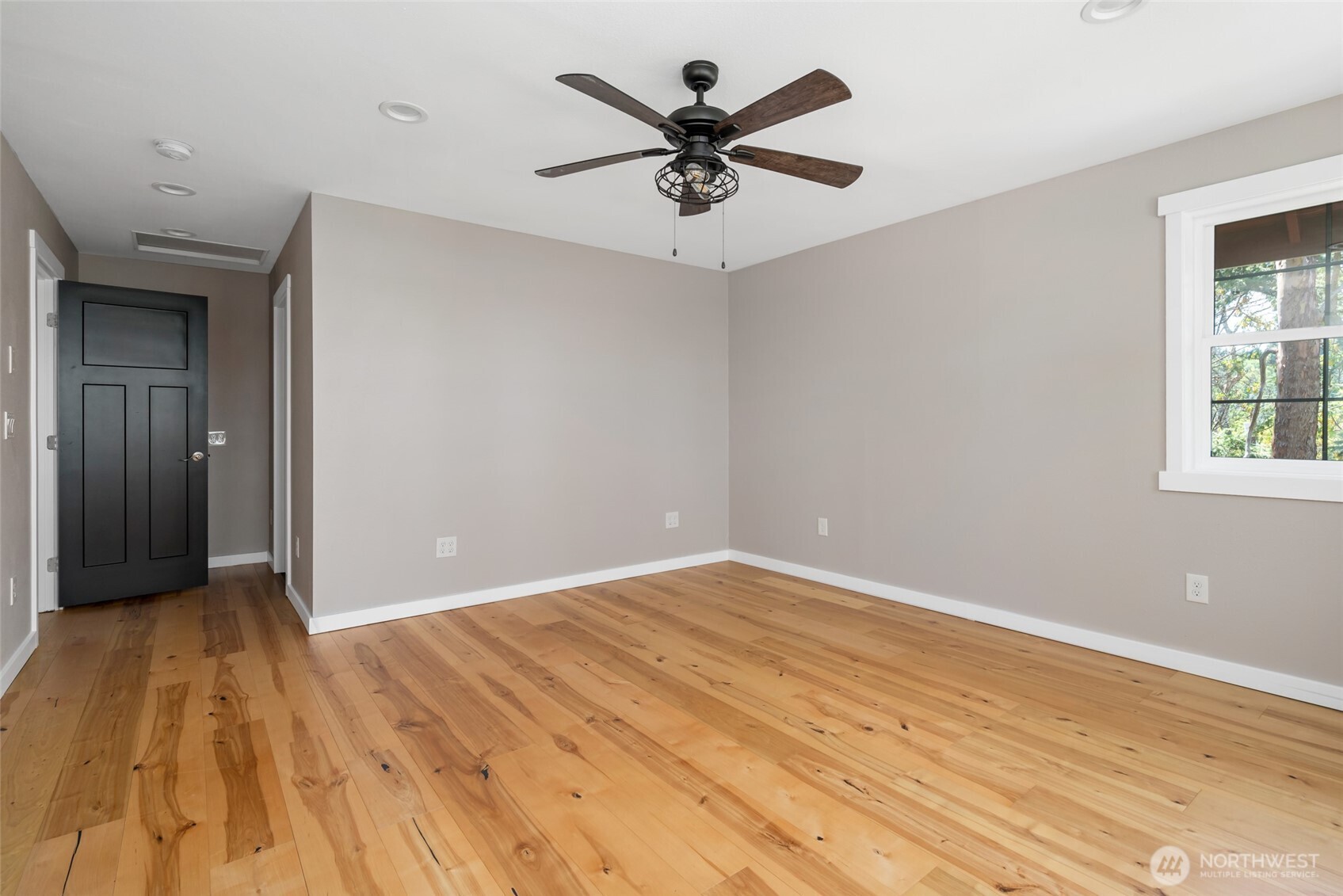 1863 Madrona Way Property Photo 23