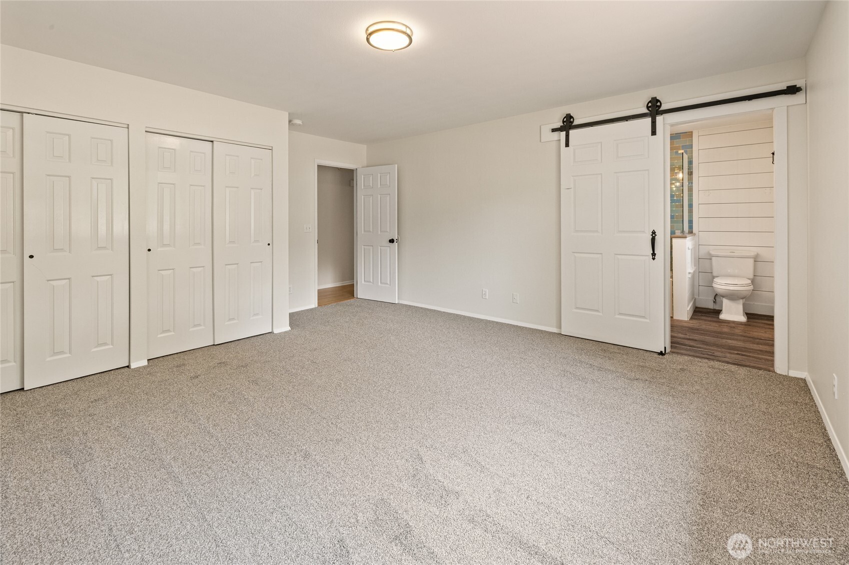 611 E Kyllo Road Property Photo 33