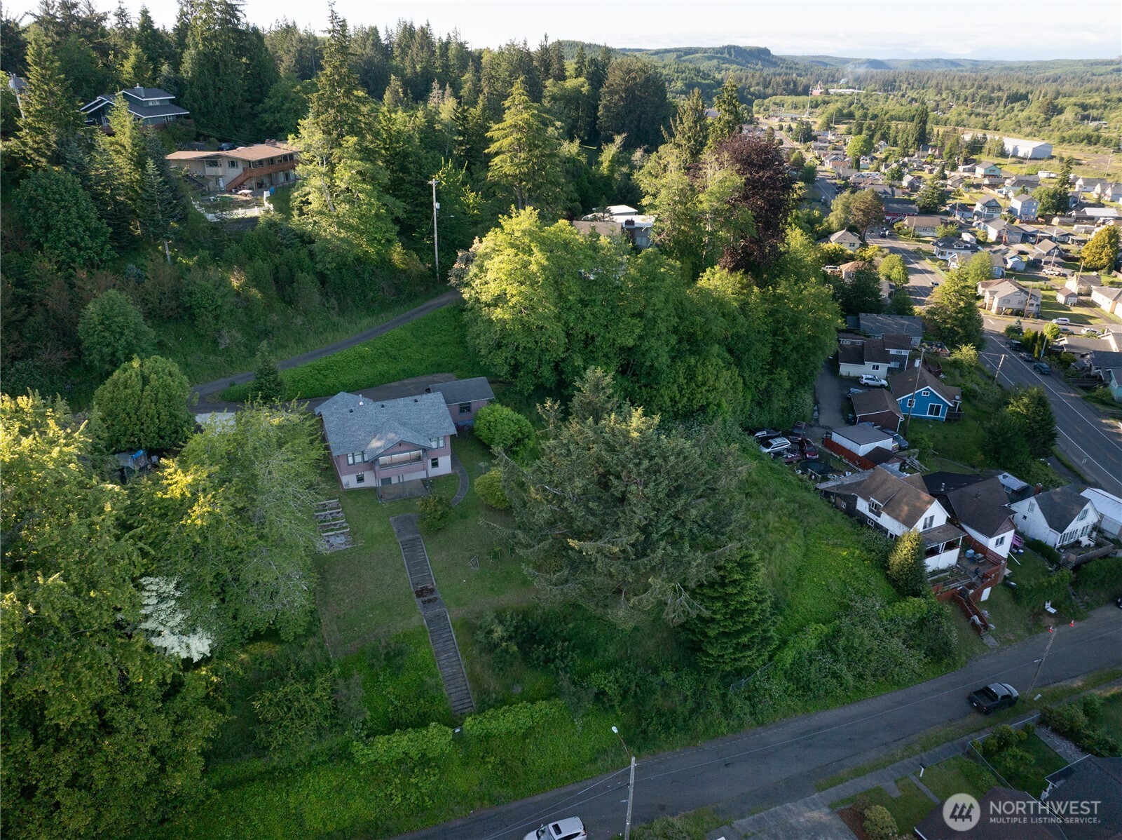 540 View Court Property Photo 35