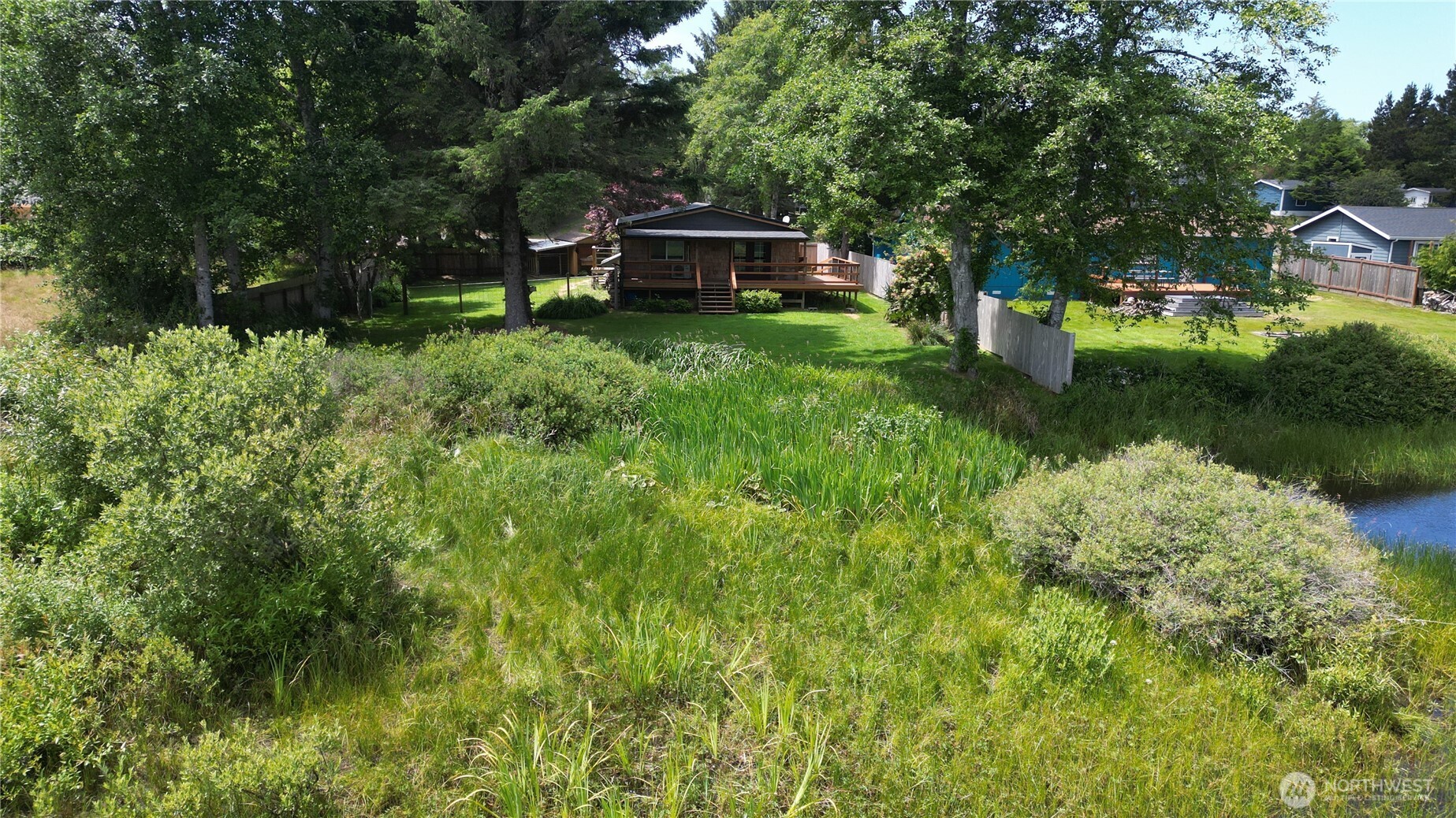 24004 Birch Place Property Photo 4
