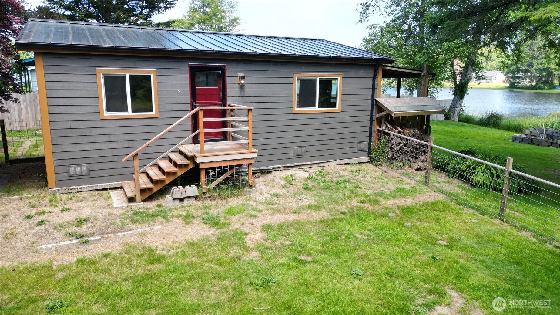 24004 Birch Place Property Photo 13