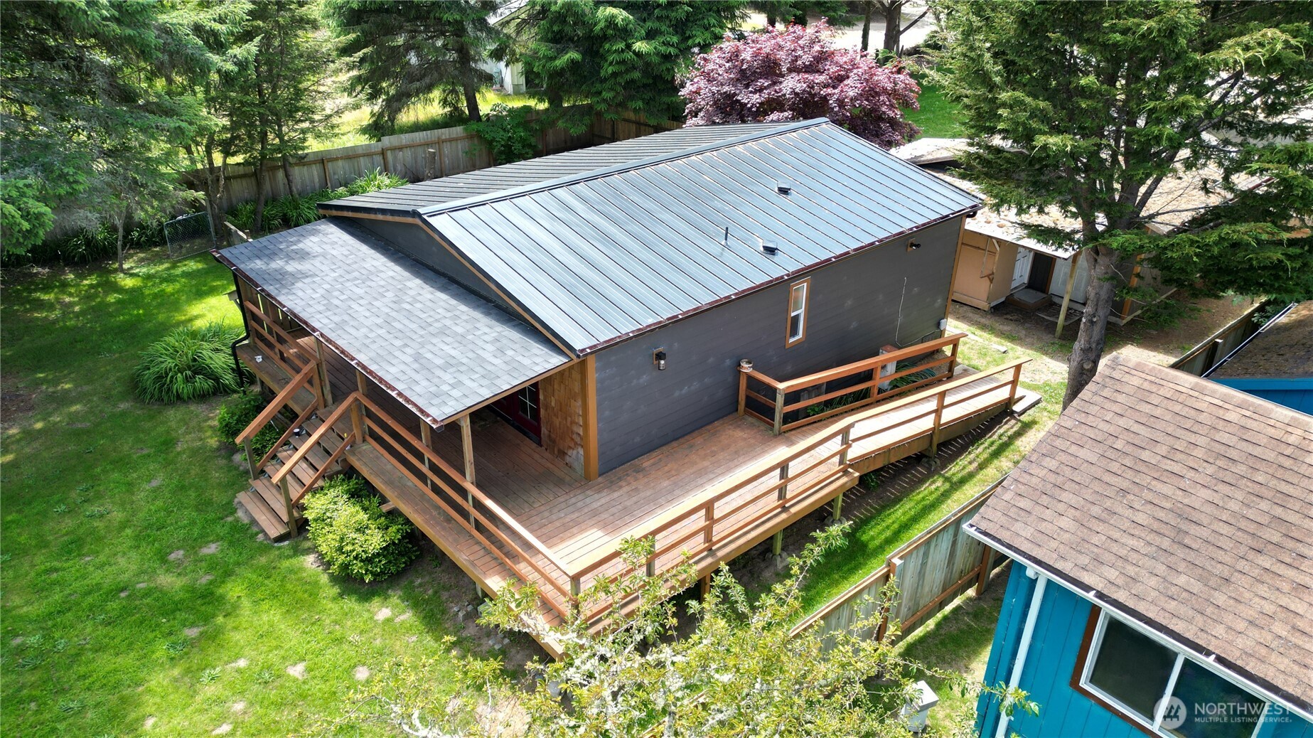 24004 Birch Place Property Photo 14