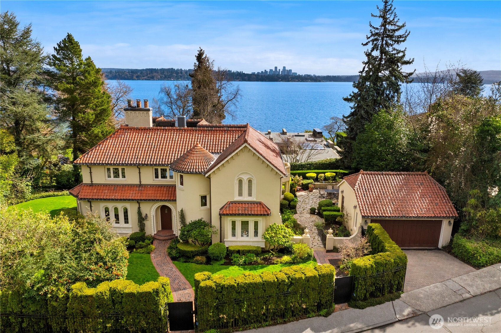 180 Lake Washington Boulevard Property Photo 2