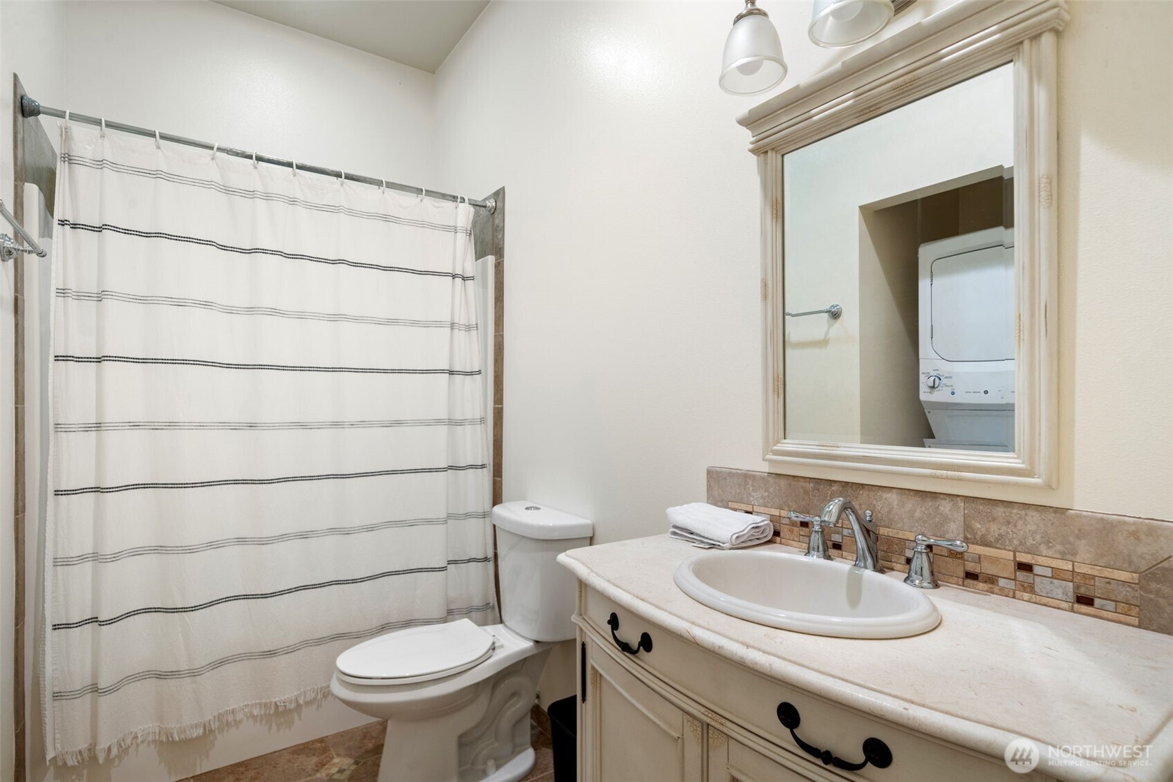 13413 Wye Lake Boulevard Property Photo 37