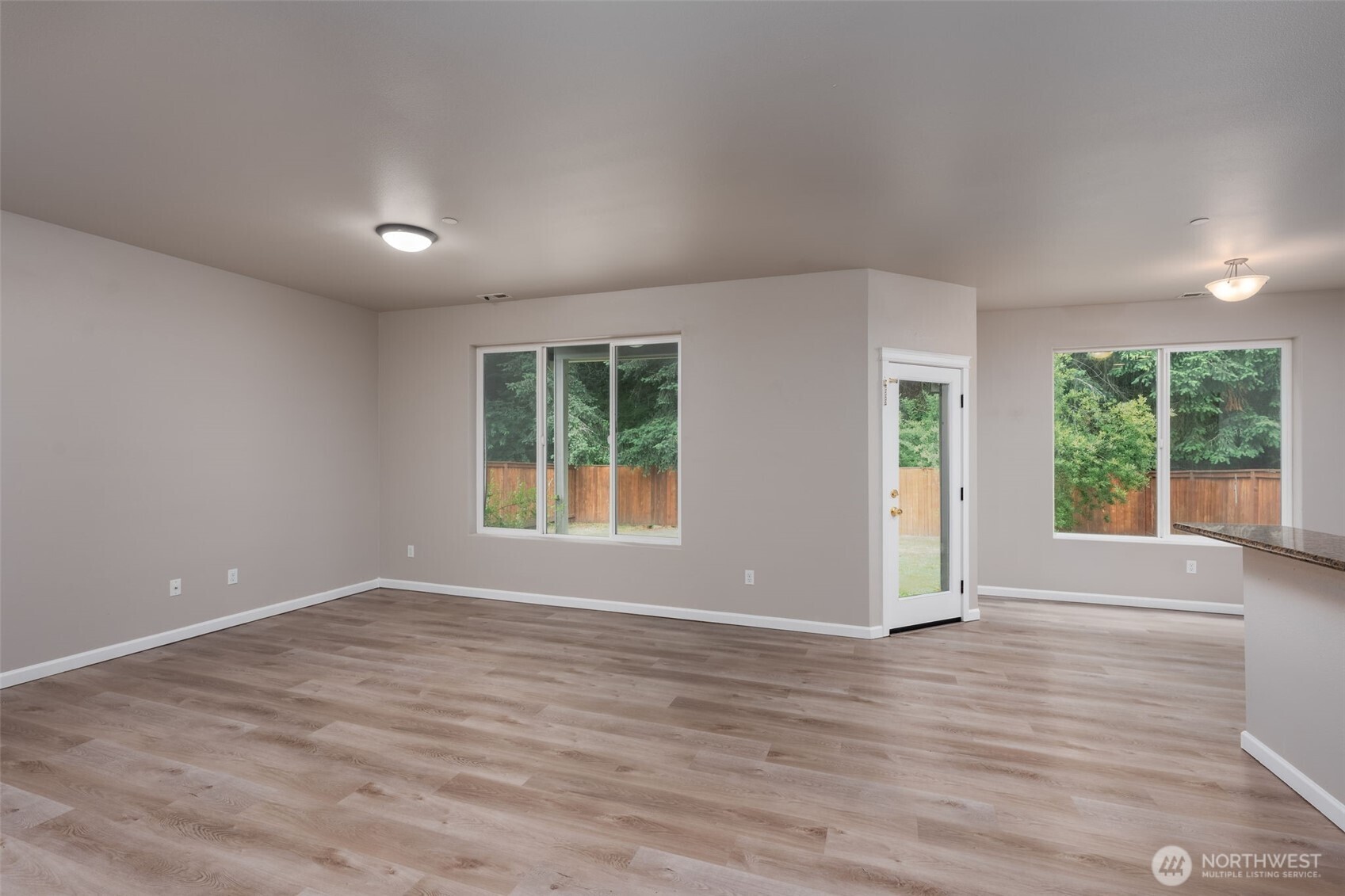 7622 Brianna Court Property Photo 6