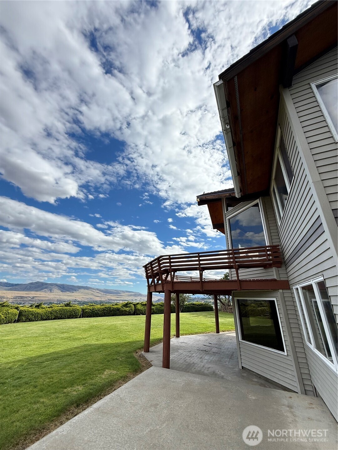 24 Valley View Drive Property Photo 10