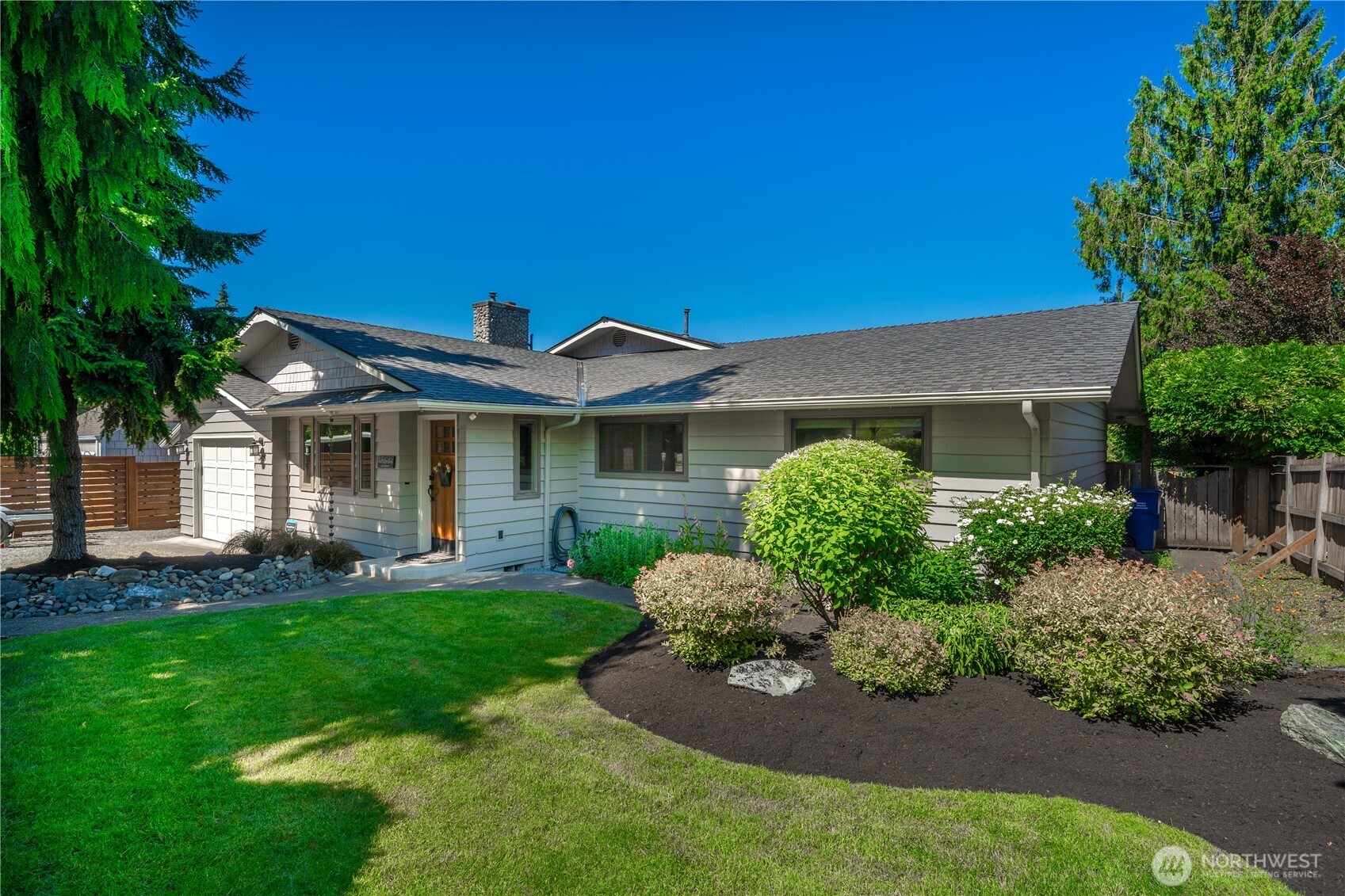 3605 Lakeridge Drive Property Photo 4