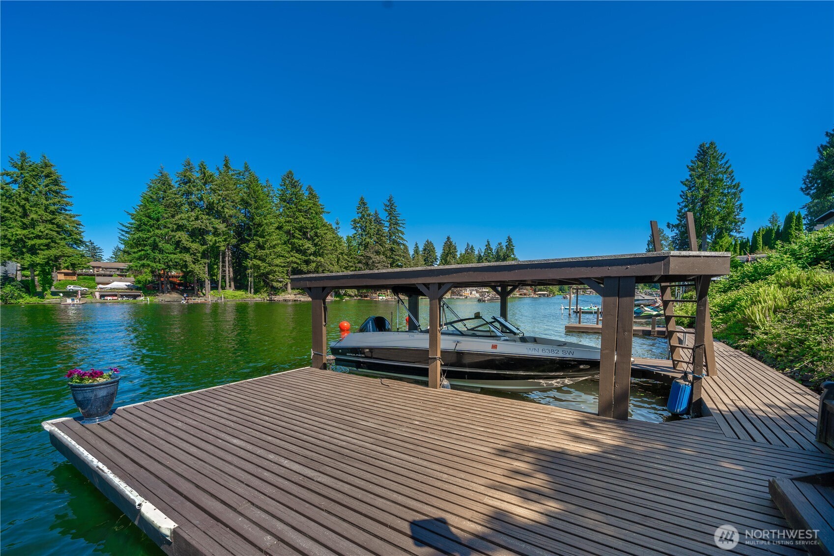 3605 Lakeridge Drive Property Photo 10