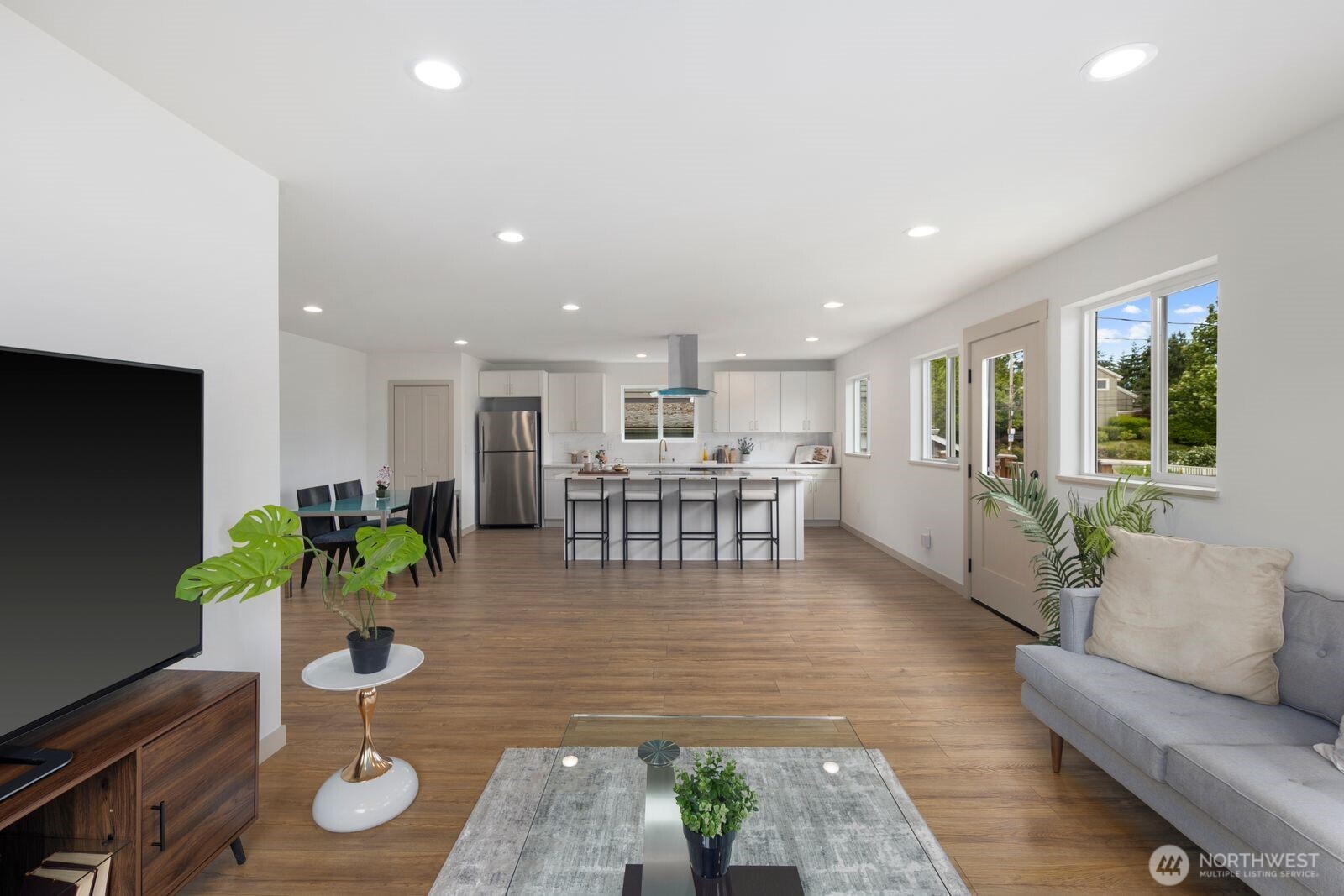 1249 Sw 151st Street Property Photo 8