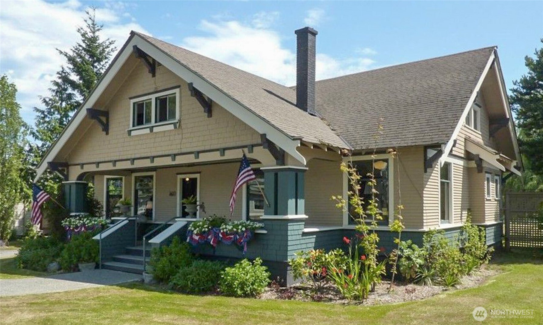 460 Argyle Avenue Property Photo 1