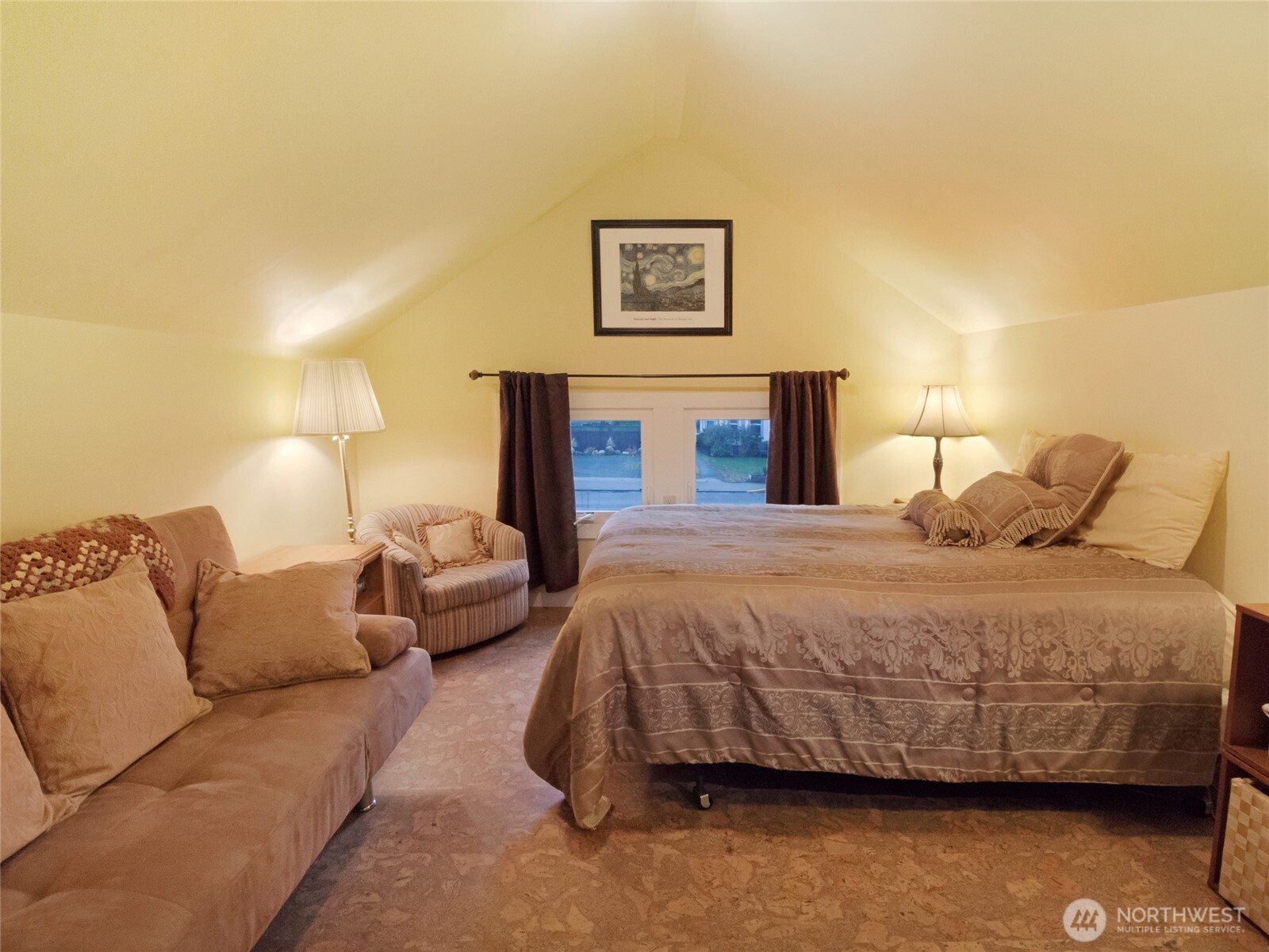 460 Argyle Avenue Property Photo 19