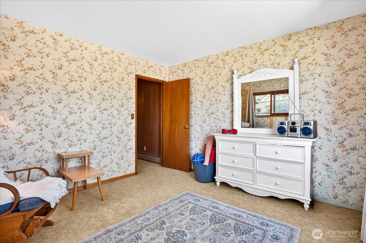 709 Marshall Street Property Photo 18