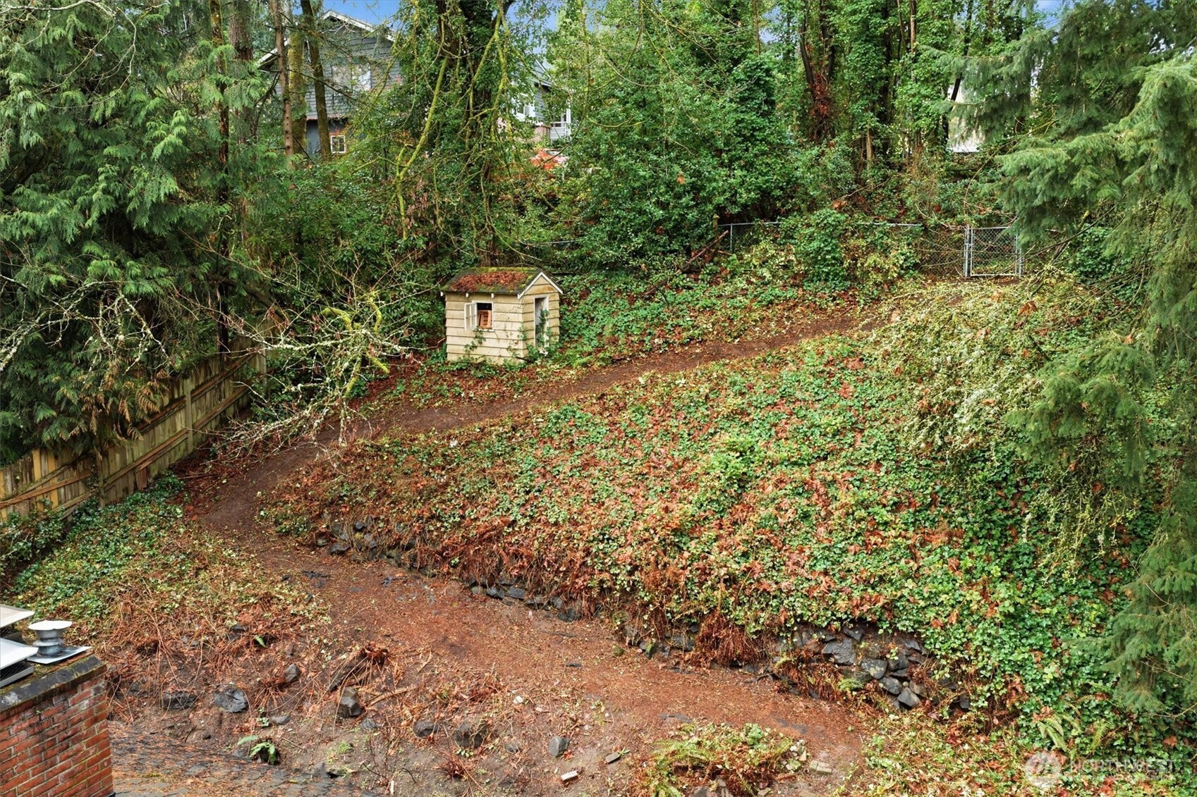 339 108th Avenue Property Photo 7