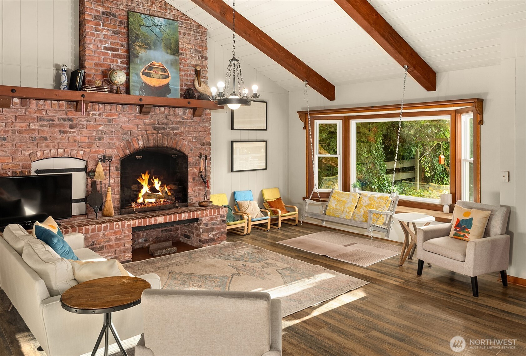 405 Lakeshore Drive Property Photo 10