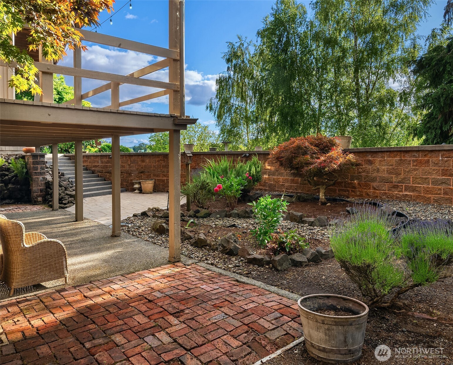 405 Lakeshore Drive Property Photo 26