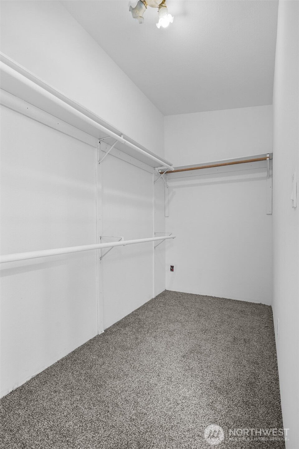 21022 117th Street Property Photo 6